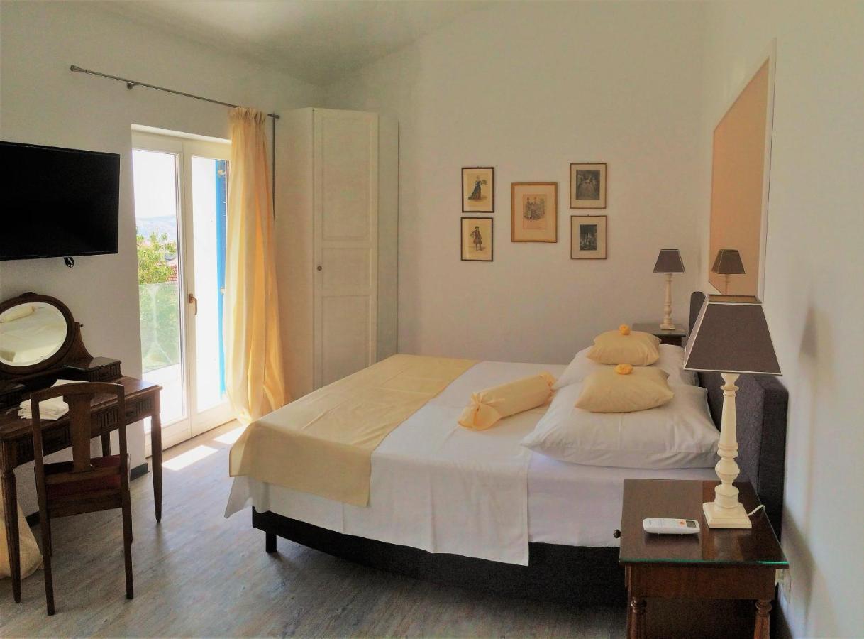 Seaside Villa With Private Pool Home By The Sea - Villa Traù Esterno foto
